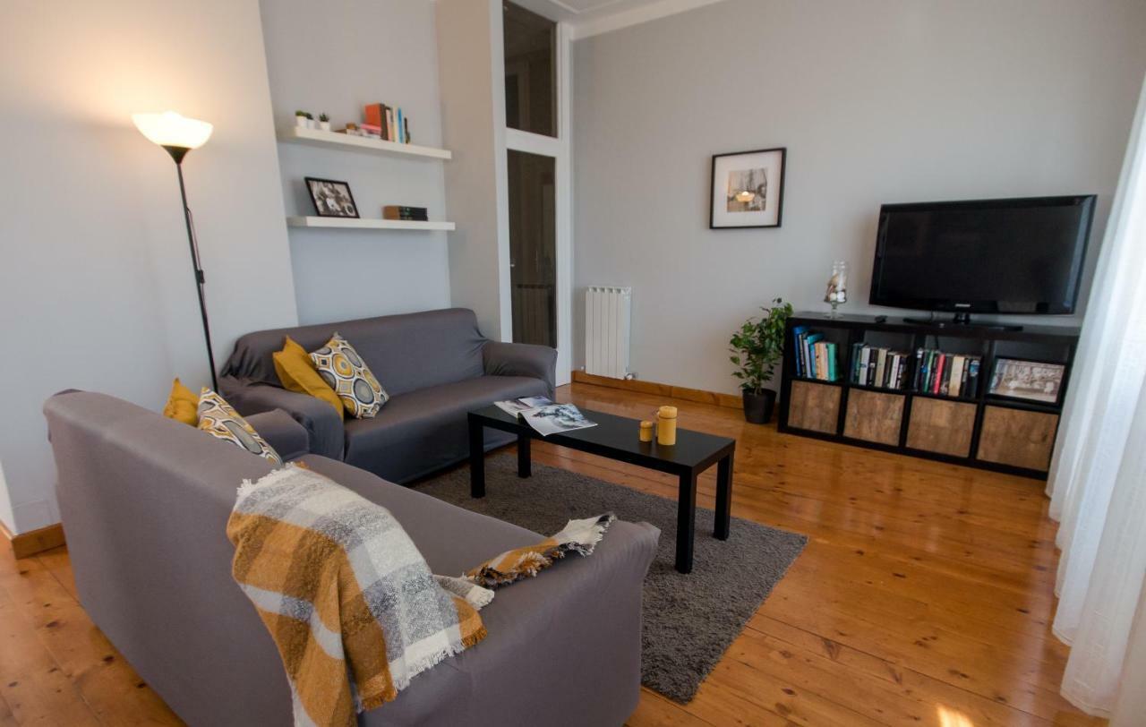 Stylish, modern, just renovated large apartment Viareggio Exteriör bild